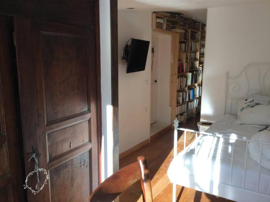 Studio Close Fourviere Very Quiet & Small Terrace Apartman Lyon Kültér fotó