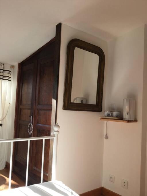 Studio Close Fourviere Very Quiet & Small Terrace Apartman Lyon Kültér fotó